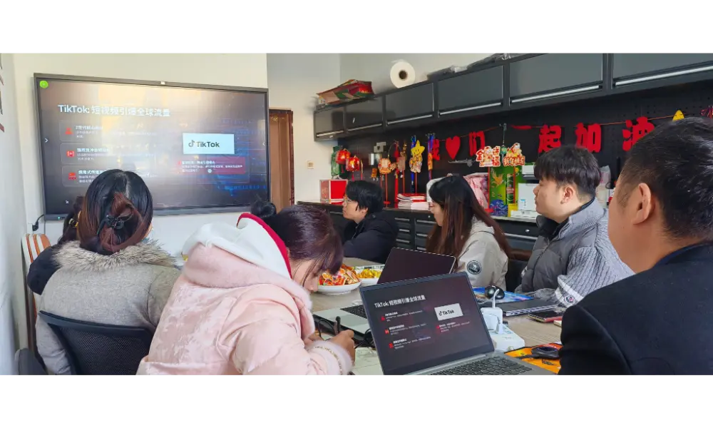 Power Tower Solutions로 설날을 맞이하세요